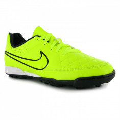 Ghete fotbal Nike - Nr: 35.5 , 37, 38, 39 - Import Anglia - 2014104979 foto