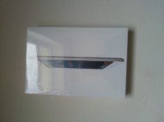 Ipad MINI 32GB ALB | Wi Fi + 4G (cellular) | NOU / Sigilat | Garantie 12 luni foto