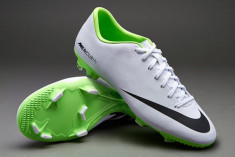 GHETE FOTBAL/ADIDASI NIKE MERCURIAL VICTORY foto