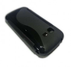 TRANSPORT GRATUIT! - SET - Husa Samsung Galaxy Chat B5330 - S Line - silicon negru+ Folie protectie si laveta microfibre foto