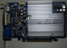 Vand Placa video Pci express Nvidia Asus 7600GS SILENT/HTD Series 256M DDR2 PCI-E VGA/TVO/DVI-I en7600gs silent/htd/256/a Racire pasiva foto