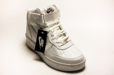 Nike Air Force 1 Hi Top Albi foto