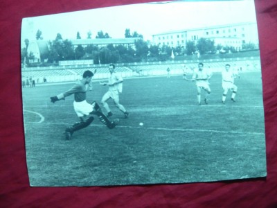 Fotografie interbelica -Stadion si meci de fotbal- dim.= 19,8 x 14,8 cm foto