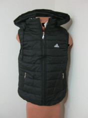 VESTA ADIDAS CU GLUGA DOUA FETE ,PRET MICUT!---DAMA---MARIME M --PENTRU 50-55 KG foto