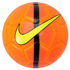 Minge fotbal Nike - Nr. 5 - Import Anglia - 2014090542 foto