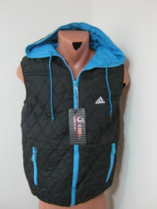 VESTA ADIDAS CU GLUGA ,PRET MICUT!-----MARIME XXL --PENTRU 80-85 KG foto