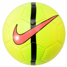 Minge fotbal Nike - Nr. 5 - Import Anglia - 2014090541 foto