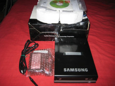 DVD RW EXTERN SAMSUNG SE-S224 foto