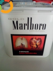 MARLBORO/MALBORO/ 40G/ HUNGARY/ RED/ SAU/ GOLD foto