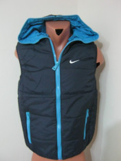 VESTA NIKE CU GLUGA ,PRET MICUT!-----MARIME XXXL --PENTRU 85-90 KG foto