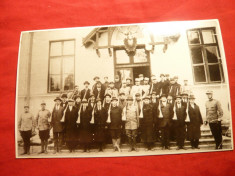 Fotografie - Scoala superioara de Silvicultura Branesti ,oct. 1915 ,studenti cu arme foto
