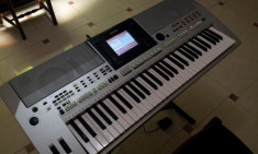 Clapa Yamaha PSR S900 impecabila foto