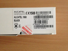 Alcatel 1060, NOU, Negru, Liber de retea. foto