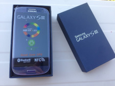 Samsung I9300 Galaxy S3 16GB Blue SIGILATE , neverlocked , ORIGINALE - 949 LEI ! Okazie ! foto