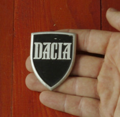 Emblema Dacia - UAP - Uzina de automobile Pitesti !!! foto