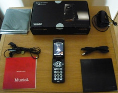 Telefon mobil Sony-Ericsson W980 Pachet COMPLET foto