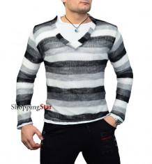 Bluza barbati, pulover foto