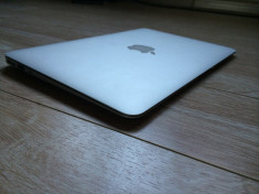 Apple MacBook Air 11 inch mid 2012 ABSOLUT CA NOU i5 1.7 4gb ram 128 ssd Video 1gb Okazie !!! foto