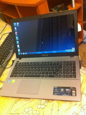 Laptop Asus x550C foto