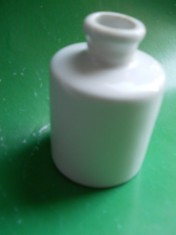 HOPCT VAZA [ MINI VAZA PORTELAN D=58MM/40MM -PE REVERS STANTAT GOS........!