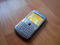 Samsung Ch@t Chat 357 GT-S3570 qwerty wifi foto