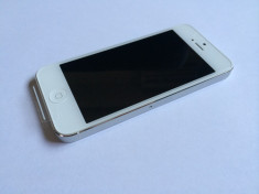 Apple iPhone 5 16GB White ALB Neverlocked Nou Nefolosit 0 Minute Neactivat Cu Toate ACCesoriile !!! foto