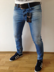 BLUGI / JEANS ARMANI SLIM FIT / CONIC ALBASTRU DESCHIS SIMPLU MATERIAL ELASTIC! MODEL NOU! CALITATE ! ! COD B.90 foto