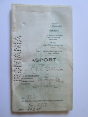 RAR! PASAPORT REGALIST MIHAI I FARA COPERTI DIN 1947 foto