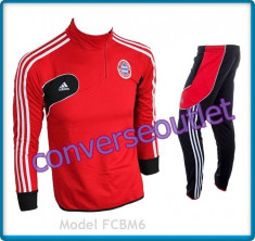 Trening ADIDAS BAYERN MUNCHEN - Bluza fermoar scurt ADIDAS si Pantaloni Conici ADIDAS - Modele si Culori diverse - Pret special - LIVRARE GRATUITA - foto