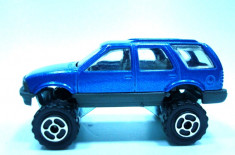 MAJORETTE -REGULAR-SCARA 1/64-CHEVY BLAZER- ++2501 LICITATII !! foto