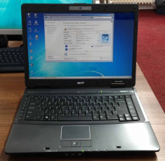 VIND LAPTOP ACER TRAVELMATE windows 8 instalat +programe foto