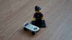 Lego 8827 - Skater Girl - Minifigures foto