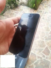 Vand iphone 5 black NEVERLOCKED nota 9,8/10 la cutie full accesorizat foto