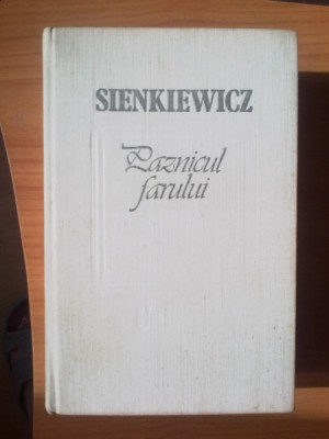 h1 Sienkiewicz - Paznicul Farului foto