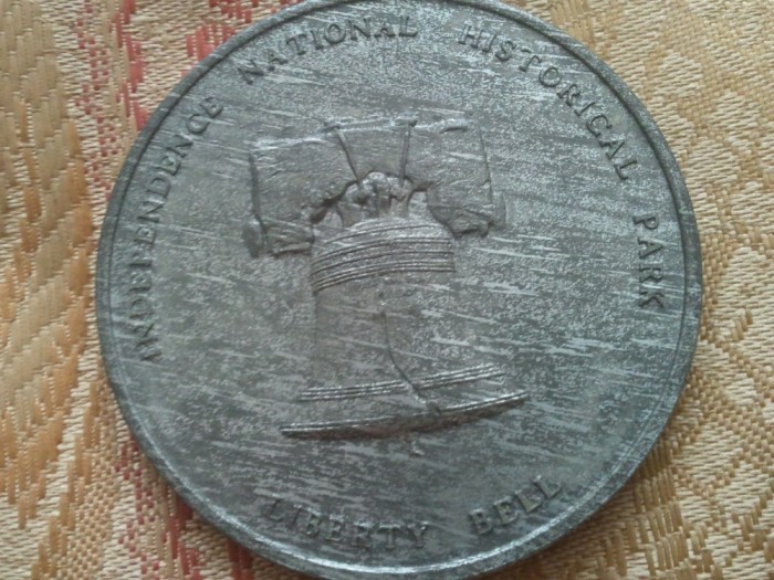 MEdalie Independence National Historical Park Liberty Bell Bicentennial United States od America, 44 grame + taxele postale = 50 roni