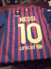 Vand tricou Barcelona Messi foto