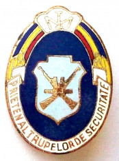 ROMANIA RSR INSIGNA Prieten al trupelor de securitate - 20 x 30 mm RARA ** foto