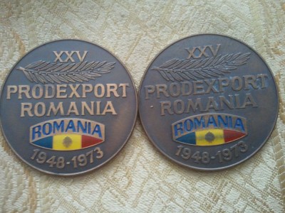 Lot 2 medalii (scris colorat diferit) Prodexport Romania 1948-1973 35 grame bucata + taxele postale 10 roni = 80 roni foto