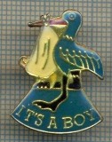 1172 INSIGNA - IT&#039;S A BOY (ESTE BAIAT) - BARZA CU BEBELUS -starea ce se vede.