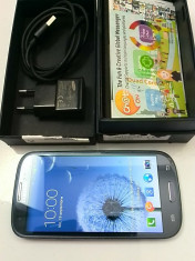 Samsung S3-i9300,la cutie,stare f.buna,necodat foto