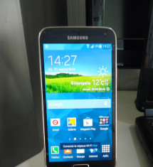 Samsung G900F (S5) este liber de retea, se ofera incarcator arata impecabil (lm1) foto