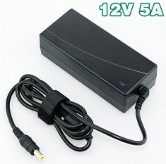 Incarcator Universal 12V 5A SZXYU-1205 foto