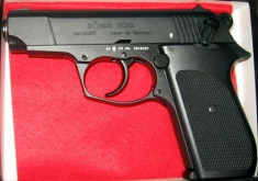 Vand pistol cu bile de cauciuc marca Rohm Rg 88 foto