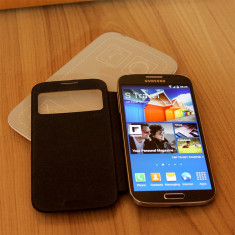 Samsung Galaxy S4 ALBASTRU / 16 GB / Necodat + Husa S-View + Incarcator Wireles foto