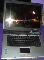 Acer TravelMate 4070 ZL9 , LCD spart, placa de baza functionala. Intel 1.73GHz,512MB,ATI X300 video foto
