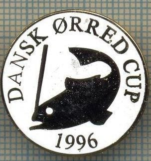1345 INSIGNA PESCAR - DANSK ORRED CUP 1996 -NORVEGIA ? -PESCUIT -starea ce se vede. foto