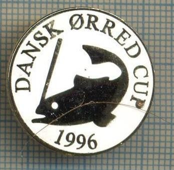 1310 INSIGNA PESCAR - DANSK ORRED CUP 1996 -NORVEGIA ? -PESCUIT -starea ce se vede. foto