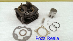 Kit Cilindru / Set motor + Piston + Segmenti scuter Aprilia Amico / Sr ( 49cc - 50cc - racire aer ) foto