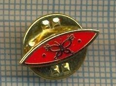 1323 INSIGNA - pescar -simbolizeaza momeala, un fluture -Norvegia ? -starea ce se vede. foto