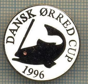 1302 INSIGNA PESCAR - DANSK ORRED CUP 1996 -NORVEGIA ? -PESCUIT -starea ce se vede.
